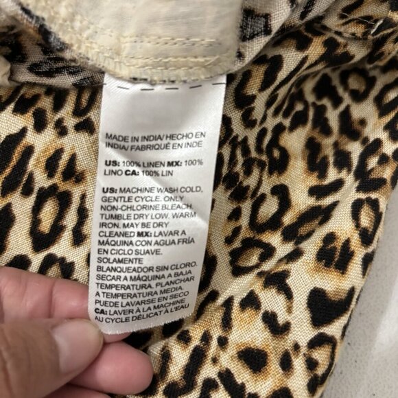 Chicos Animal Print Pull On Linen Shorts Women 2.5/US 14 - Picture 8 of 12